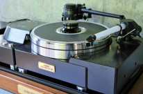MICRO+KUZMA Safir9 + 4P tonearms - D 2025